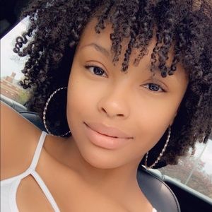 Meet your Posher, Kiandra